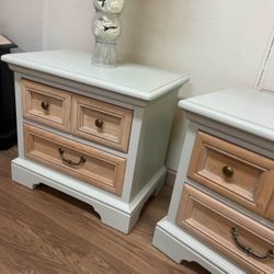 Twin Night Stands