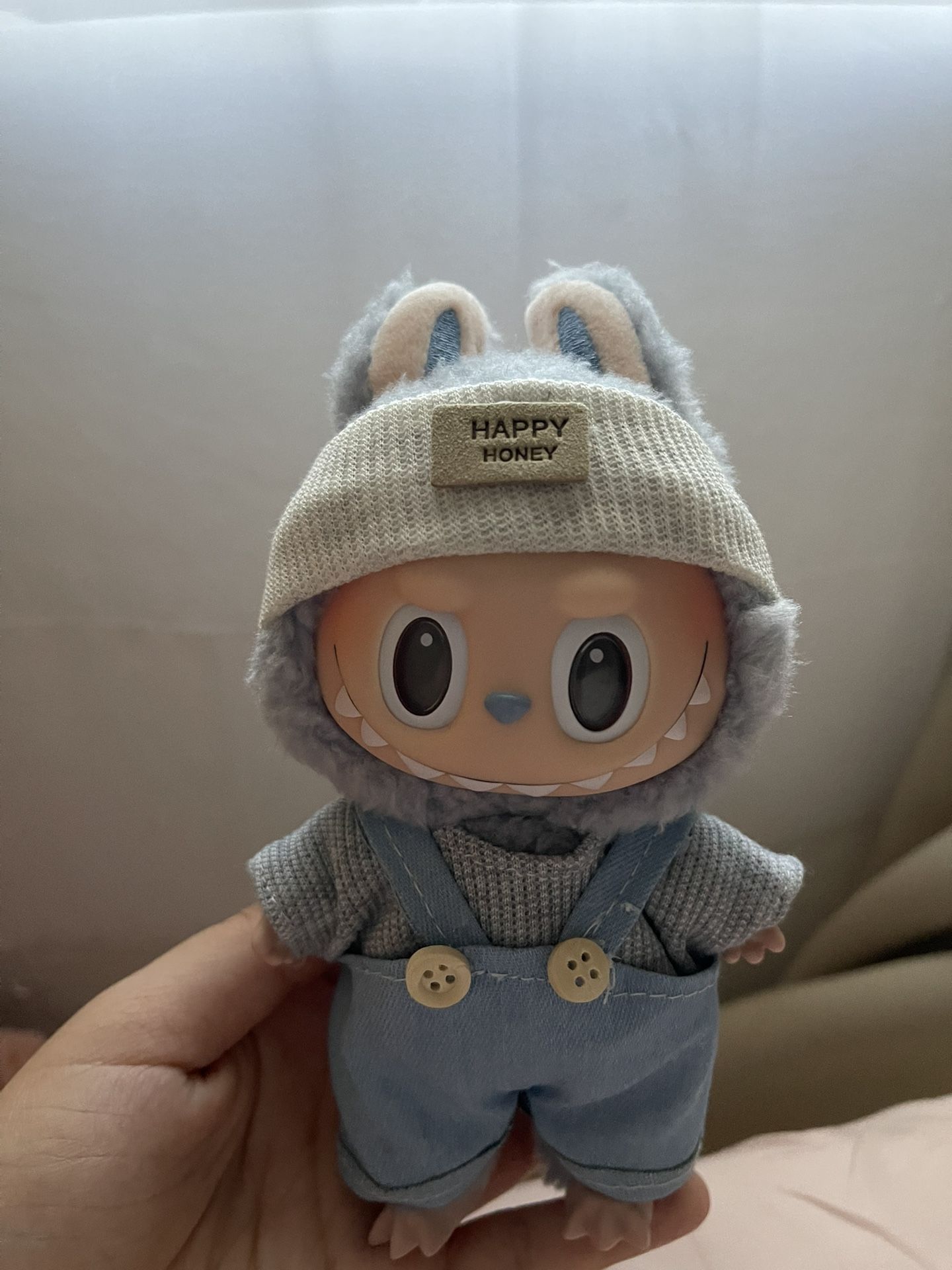 Labubu/doll Outfit