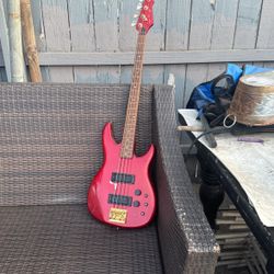Peavey  Dyna Bass Fully Functional 