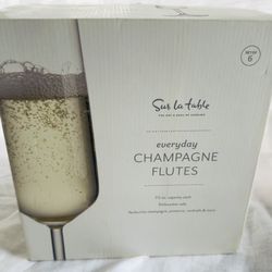 Sur la Table Everyday Champagne Glasses, Six 7.5oz, New in Box, Original Retail $29   