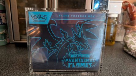 Pokemon phantasmal flames etb sealed and in acrylic box