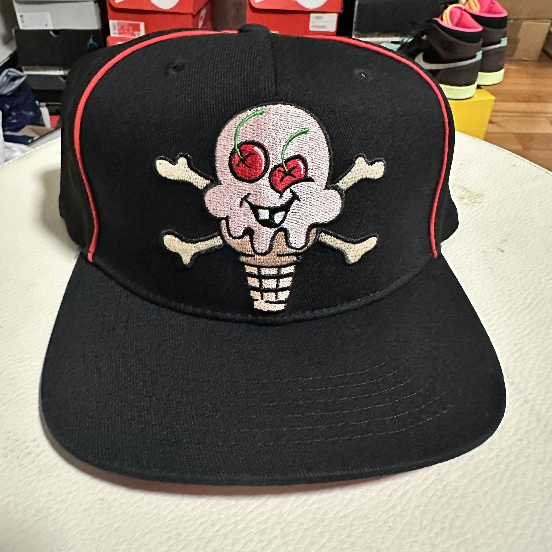 Ice Cream Stretch Fitted