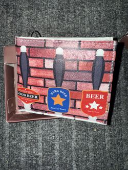 🎁 NIB VEGAN LEATHER WALLET BEER 🍻 🍺 
