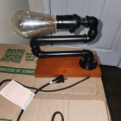 Industrial Desk Lamp 