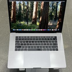 Apple MacBook Pro 15 Inch TOUCHBAR FinalCutPro X Logic PremierPro Word PowerPoint 