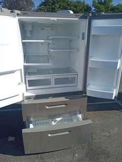 Fridge in excellent condition ready for a good home