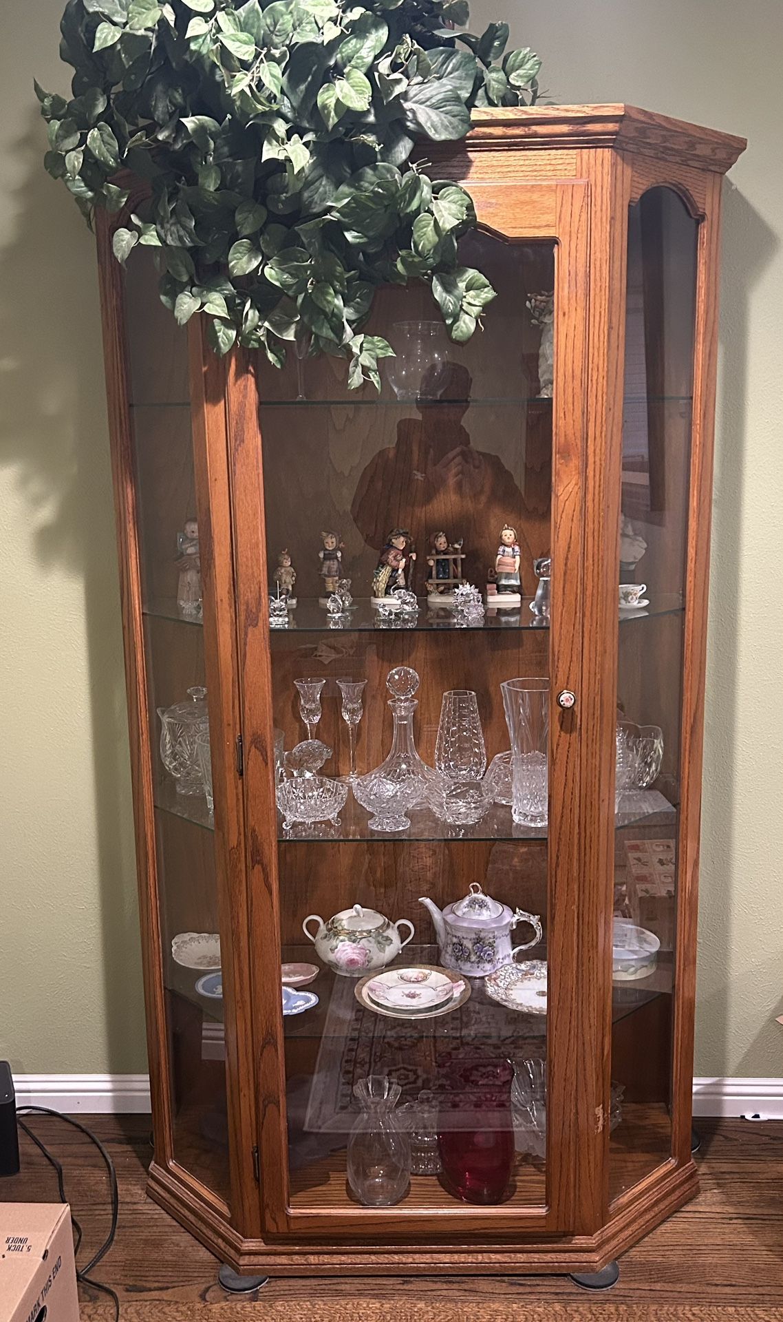 Wooden Cabinet 