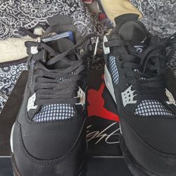 Air Jordan 4 Retro