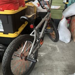 Mongoose bmx bike