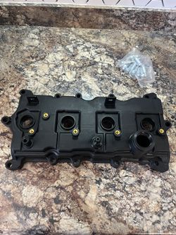 Nissan Altima SENTRA valve Cover