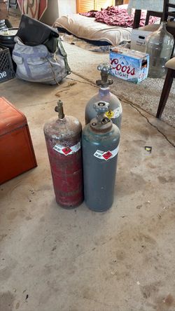 Acetylene Gas Cylinders – Set of 3