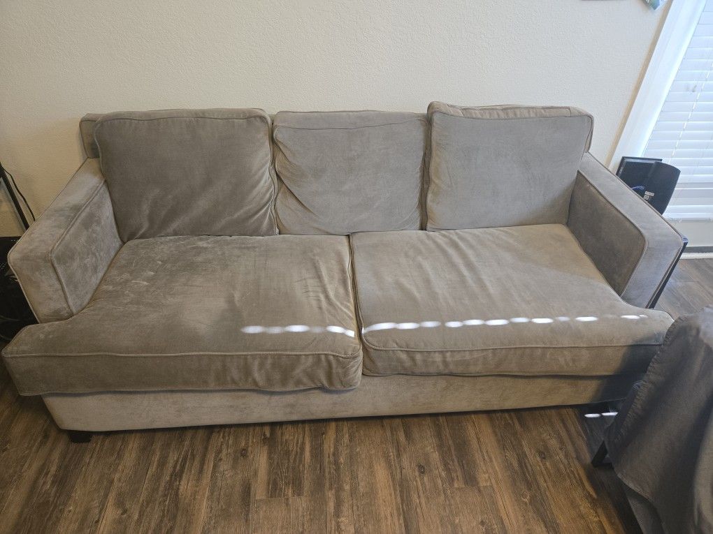 Couch (Pickup Only)