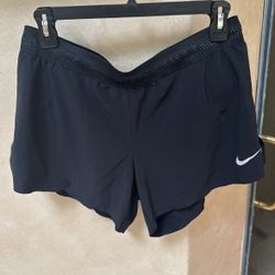 Nike- Aeroswift Medium Black Shorts