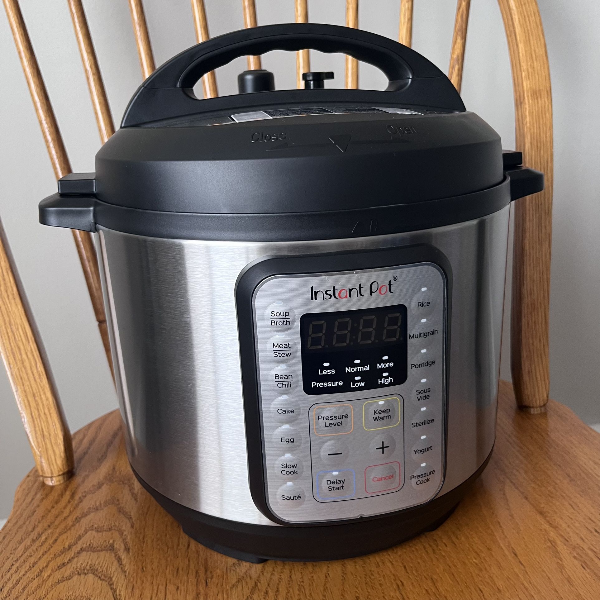 NEW Instant Pot Viva 6 Qt Pressure Cooker