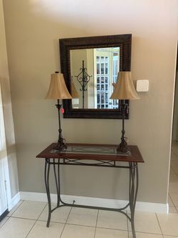 Sofa/ Entry Table & 2 lamps