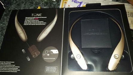 Bluetooth headphones HBS 900