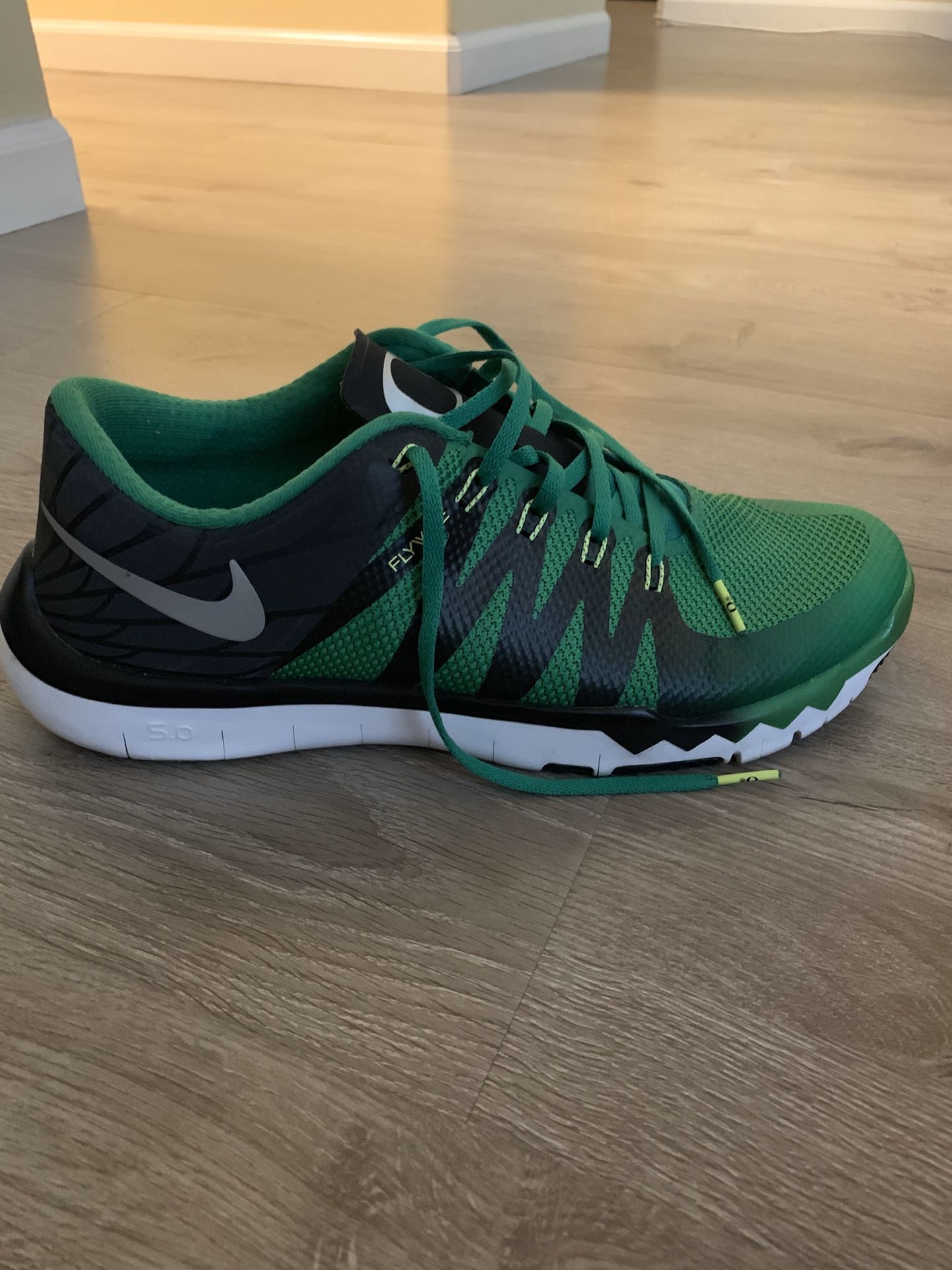 Nike Free Trainer 5.0 Shoes (Oregon Ducks Edition)