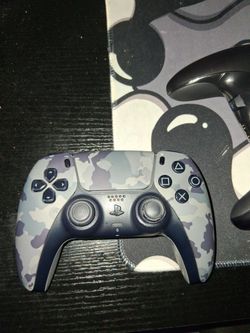PS5 DualSense Gray Camo Wireless Controller
