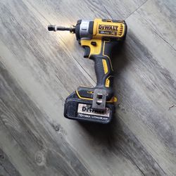 Dewalt 20v IMPACT Driver With Battery  3AH 