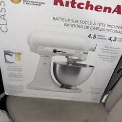 Kitchen Aid Mixer 
