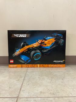 RETIRED LEGO TECHNIC MCLAREN FORMULA 1 TEAM 2022