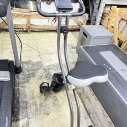 AtivaFit Foldable Exercise Bike 