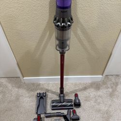 Dyson V 11 Animal+Cordless High Torque