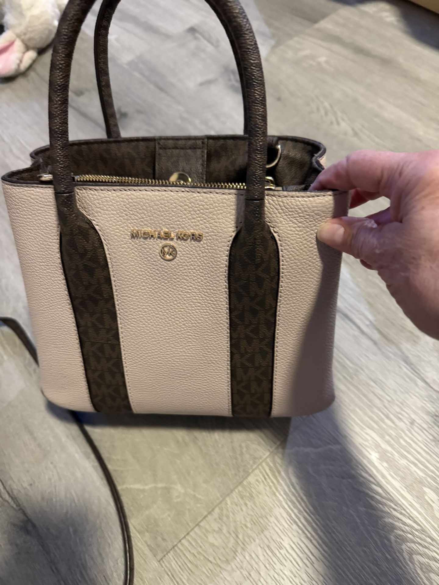 Michael Kors Nearly New
