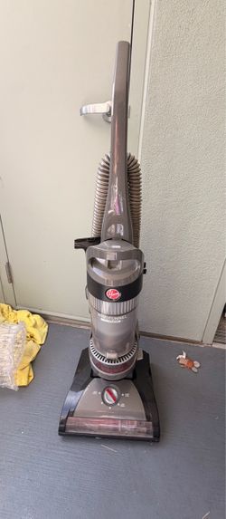 Hoover vacuum