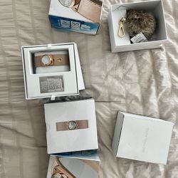 Michael Kors Accessories 