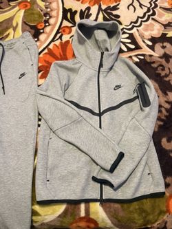 Nike Tech Grey Set