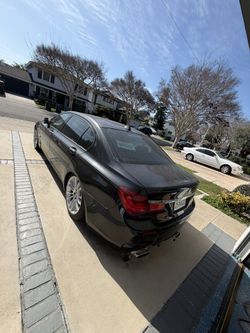 BMW 740 I 2014