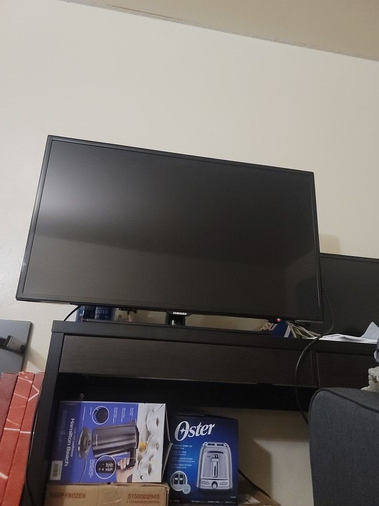 Samsung 40" T.V
