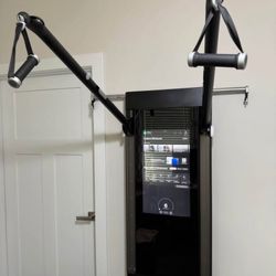 Tonal-Home-Gym-Exercise-Equipment 