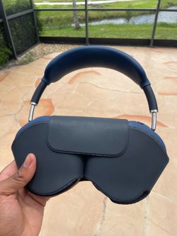 Apple AirPods Max Sky Blue Clean Used