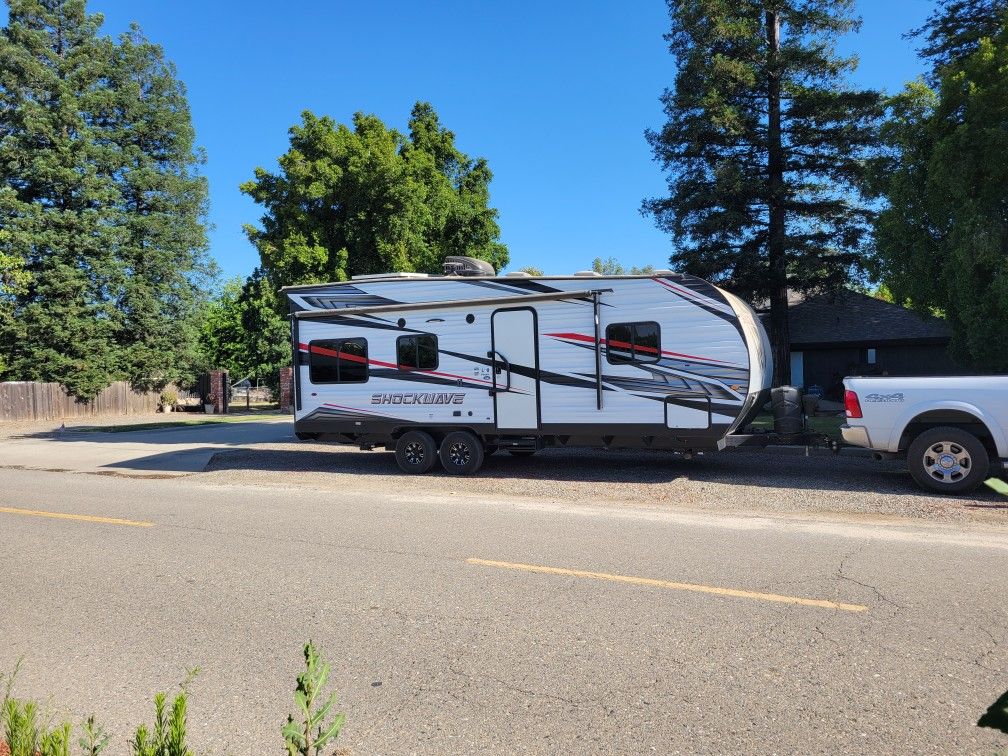 2019 Shockwave 21RQMX