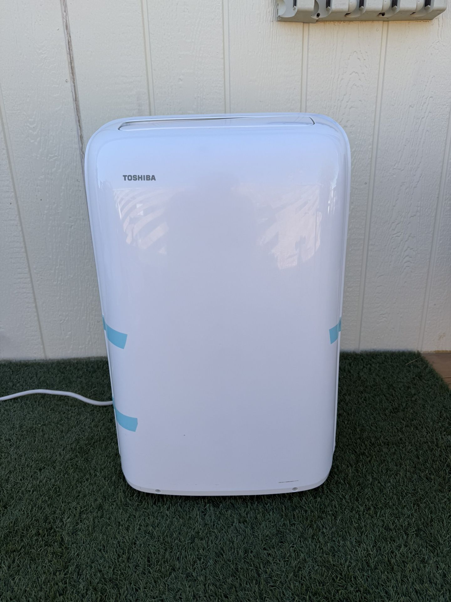 Toshiba Portable AC (Wi-Fi Compatible) 