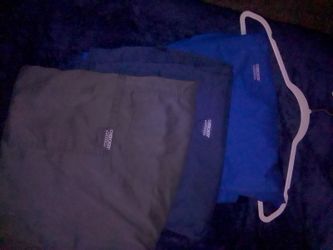 Women's scrubs used