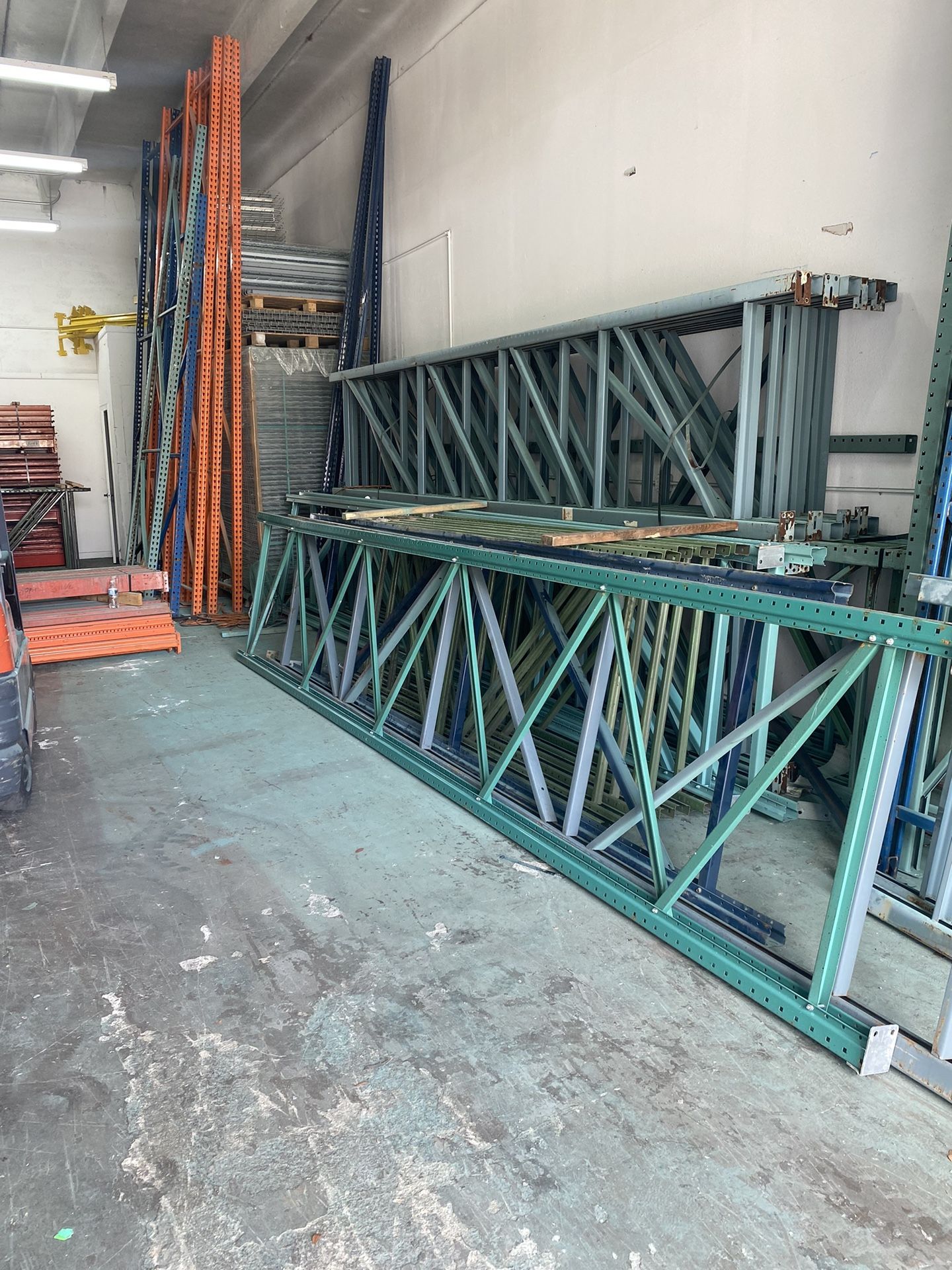 Pallet Racks Upright Beams Wire Decks Warehouse