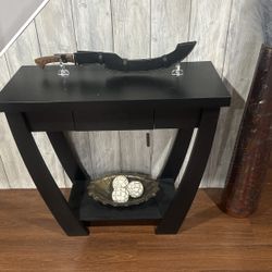 Black Wood Decor Table 