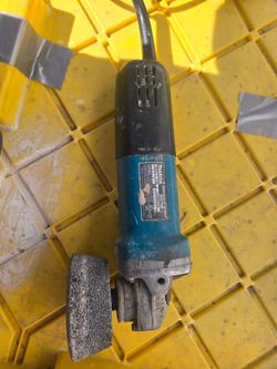 Makita 4-1/2 in. Angle Grinder
