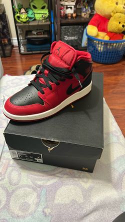 Jordan 1 Mid Reverse Bred GS