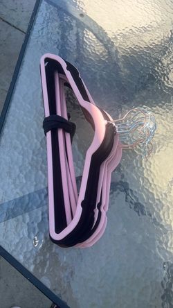 Set of 20 hangers