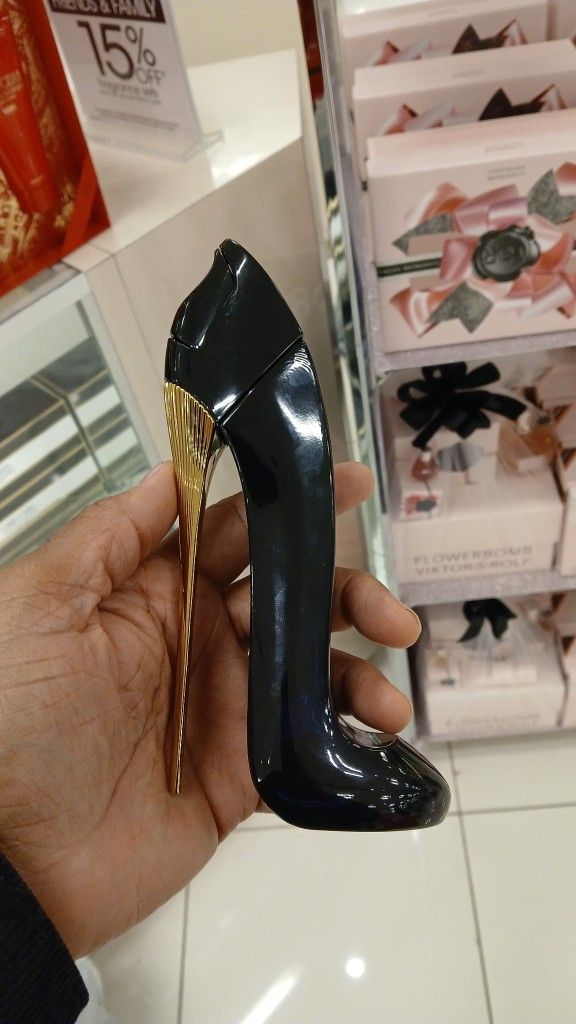 Carolina Herrera Good Girl Eau de Parfum Spray, 1.7 OZ