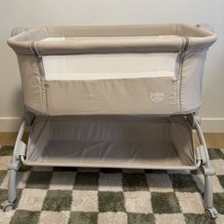 Bed Side Bassinet 