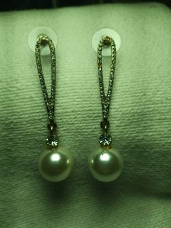 Stunning Pair of Gold-Tone Pave Crystal Loop Pearl Drop Earrings