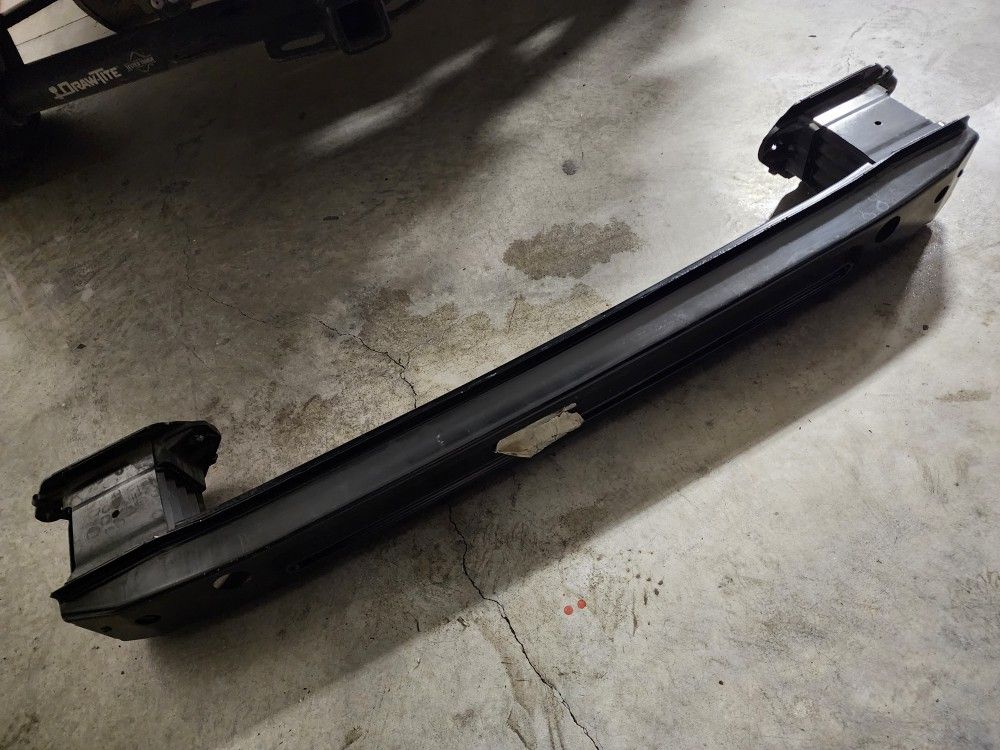 2017 JEEP RENEGADE REAR BUMPER IMPACT CRASH REINFORCEMENT BAR