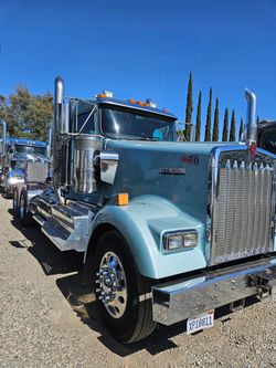 2016 Kenworth W900