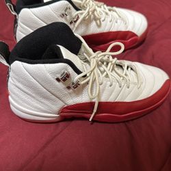 jordan 12 - 2009 - 7Y $60