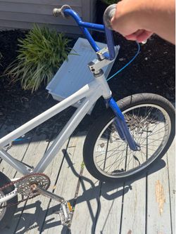 2 bikes SE So Cal and 20” Eastern BMX